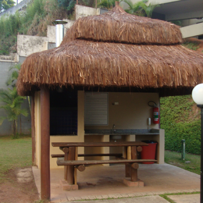 Quiosque de Alvenaria, Pilares e Palha